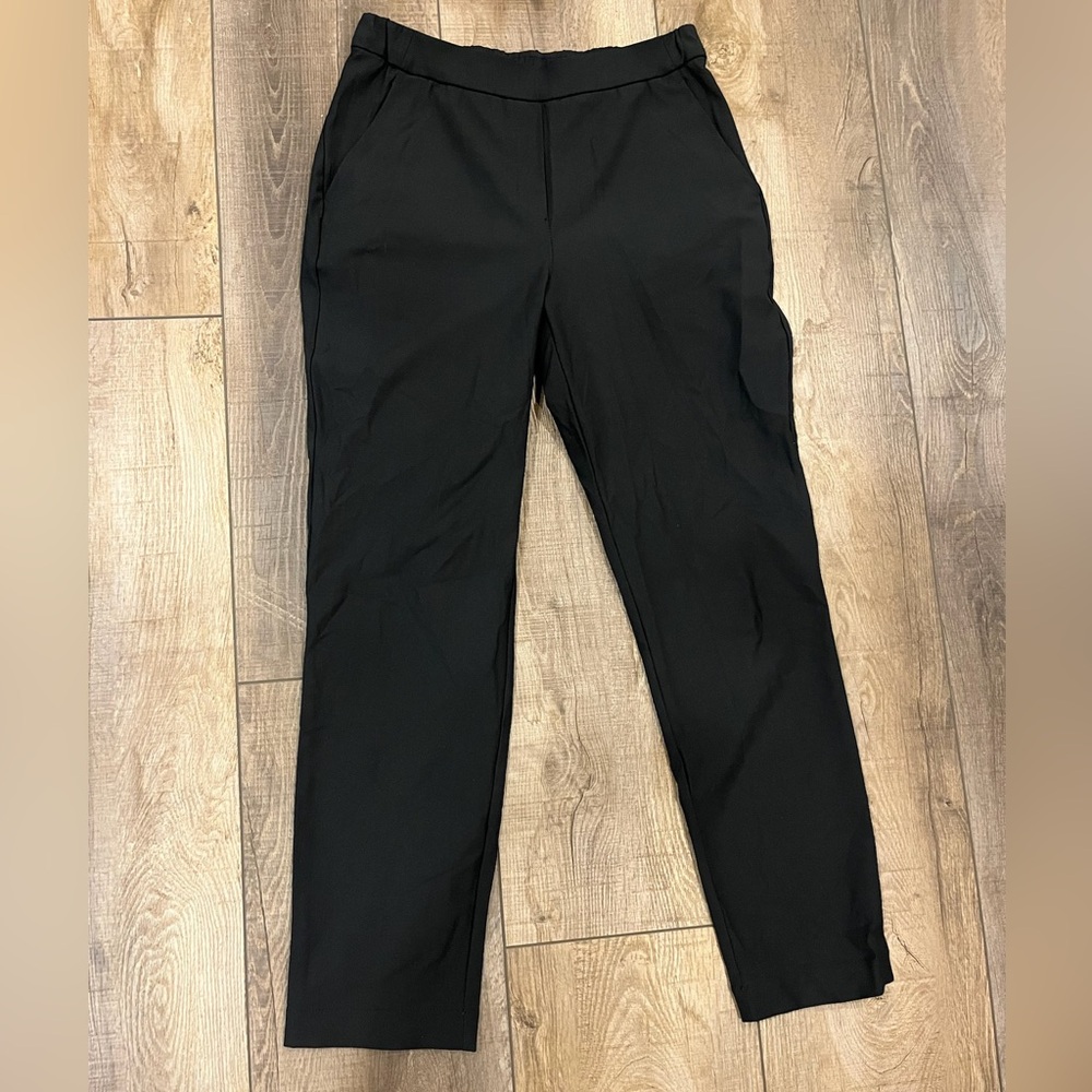 Lululemon; black pants